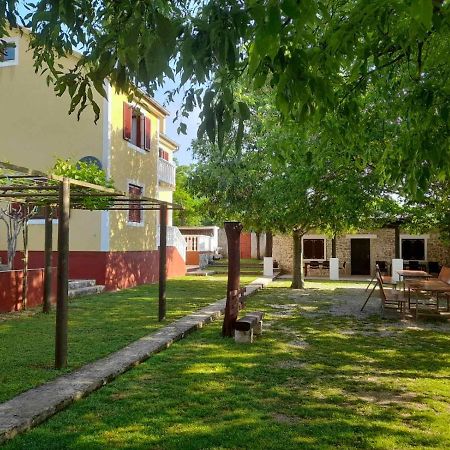 Kuca Za Odmor Dolovi Golubic (Zadar) Exterior foto