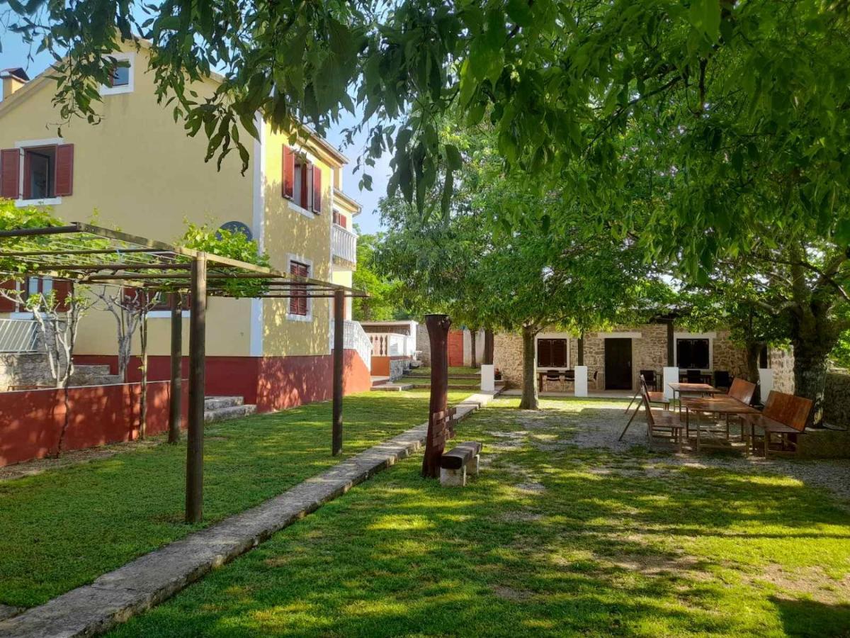 Kuca Za Odmor Dolovi Golubic (Zadar) Exterior foto