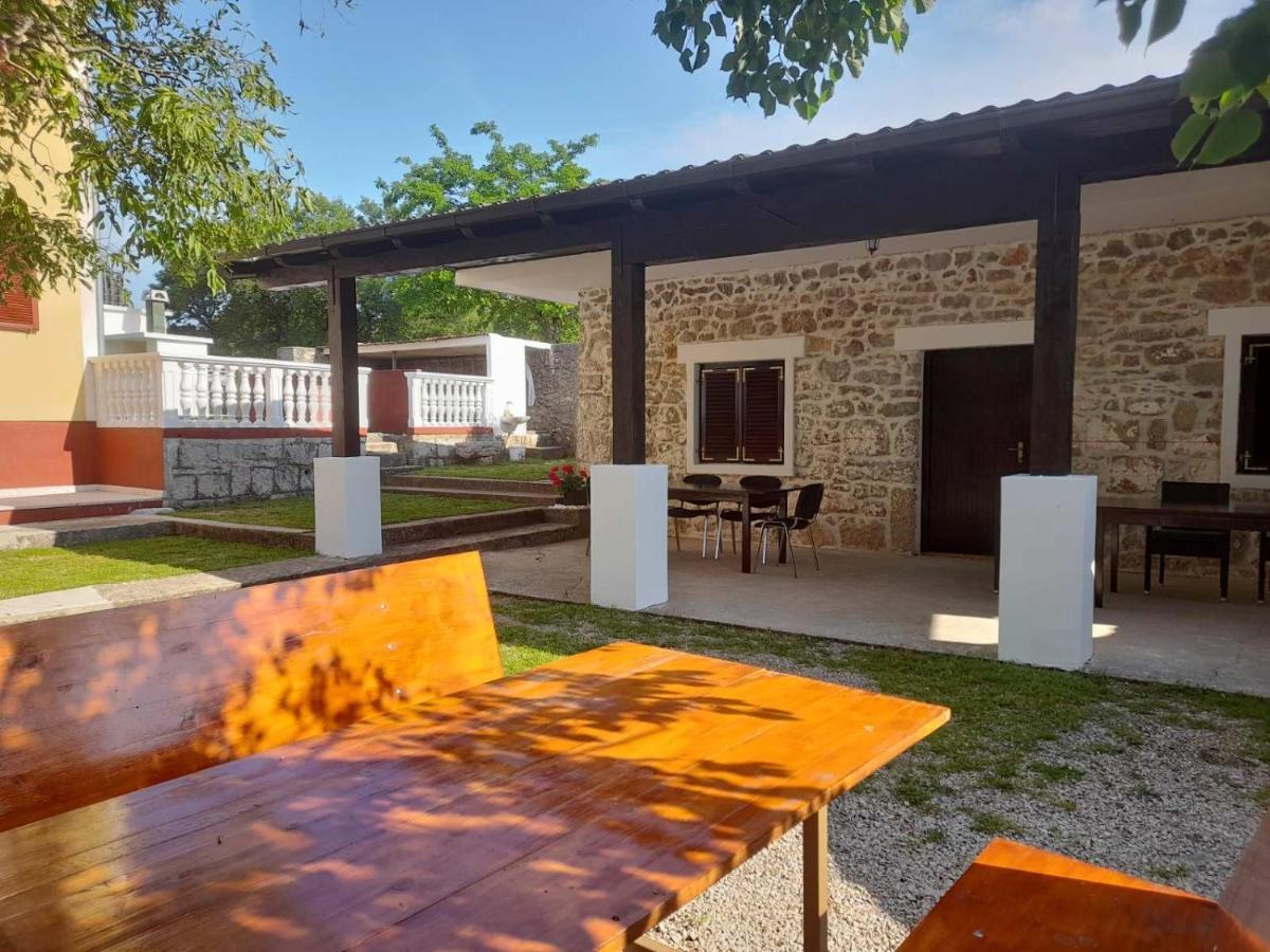 Kuca Za Odmor Dolovi Golubic (Zadar) Exterior foto
